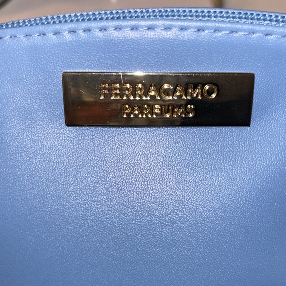 Salvatore Ferragamo Light Blue Cosmetic Bag - Picture 6 of 6